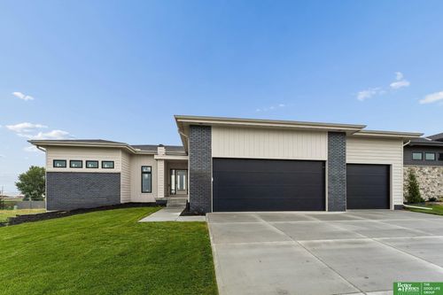 21126 Atwood Ave, Elkhorn, NE, 68022-3476 | Card Image
