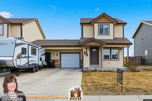 737 Reshaw Cir, Evansville, WY, 82636-9410 | Card Image