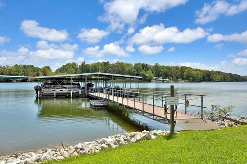 265 Shasteen Bend Dr, Winchester, TN, 37398-4327 | Card Image