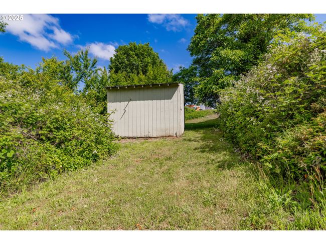 512 4 Th St, House other with 3 bedrooms, 2 bathrooms and null parking in Myrtle Point OR | Image 6