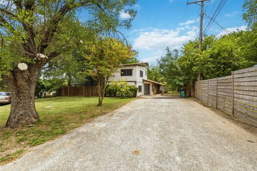3305 Dolphin Dr, Austin, TX, 78704-6028 | Card Image