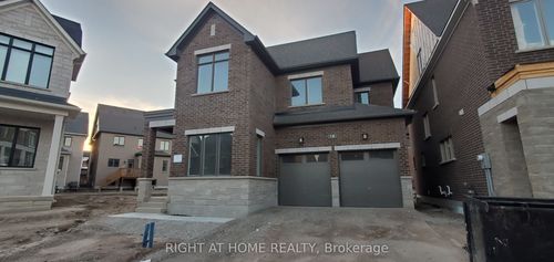 18 Kings Hill Dr, Brampton, ON, L7A5L9 | Card Image