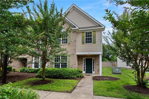 10 Musket Ln, Hampton, VA, 23666-5345 | Card Image