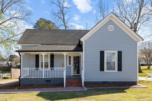 105 E I St, Erwin, NC, 28339-1813 | Card Image
