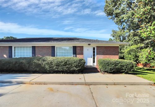 1005 Rainbow Dr, Kannapolis, NC, 28081-4654 | Card Image