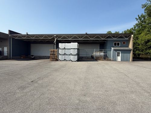 7-4536 Portage Rd, Niagara Falls, ON, L2E6A8 | Card Image