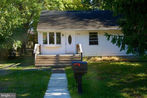 7525 Magarity Rd, FALLS CHURCH, VA, 22043-1011 | Card Image