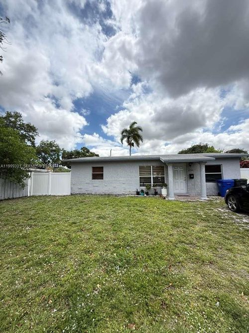 6708 Raleigh St, Hollywood, FL, 33024 | Card Image