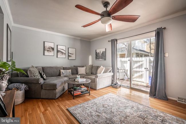 C13 - 12 E Maple Ave, Townhouse with 3 bedrooms, 3 bathrooms and null parking in MERCHANTVILLE NJ | Image 9
