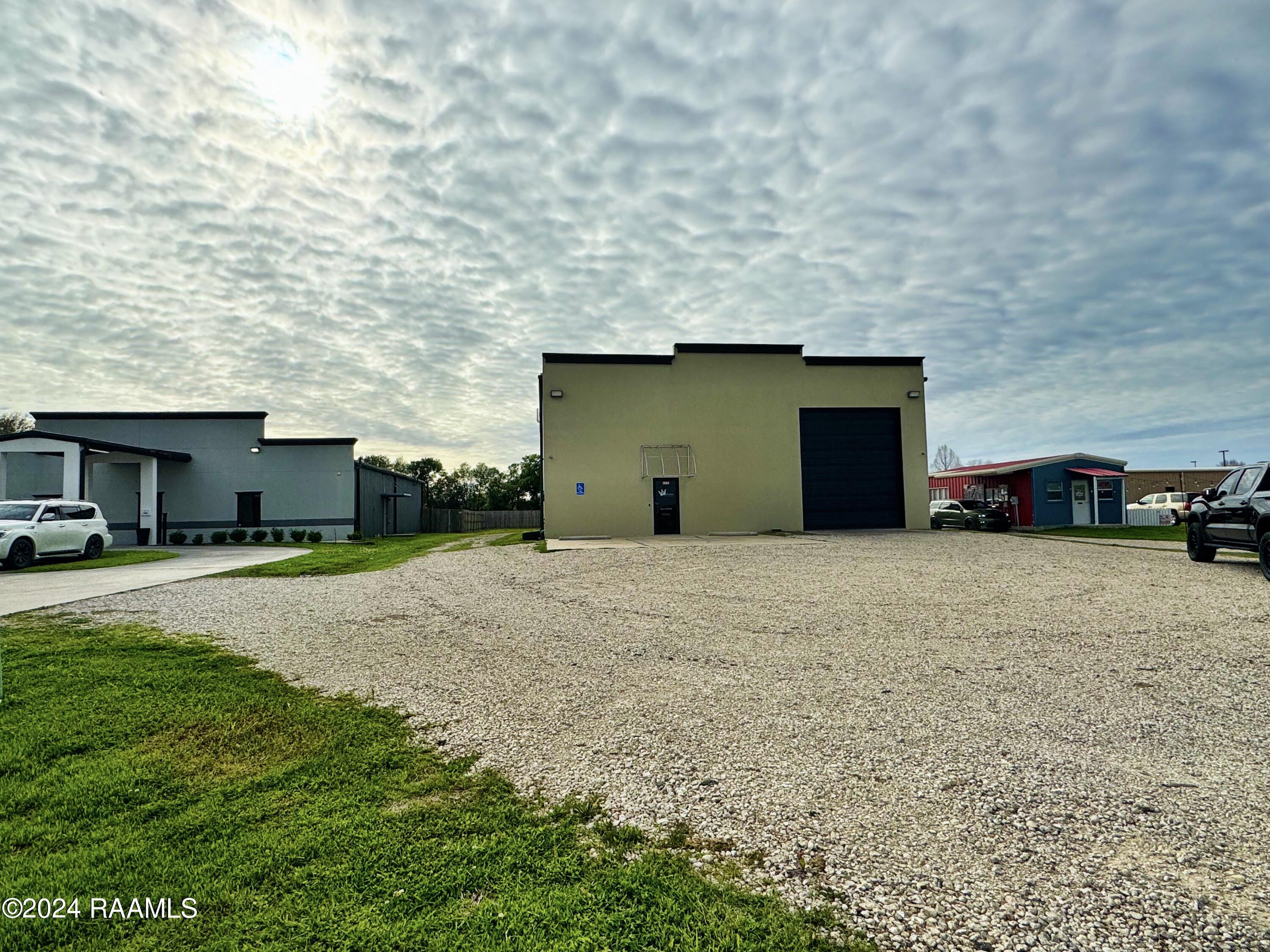 2034 Bonin Rd, Youngsville, LA 70592