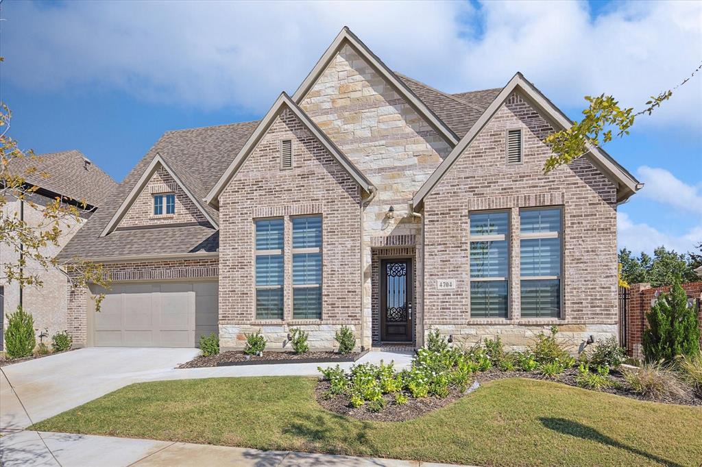 Gentle Glen Dr, Carrollton, TX 75010