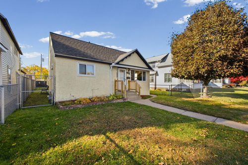 440 5th Ave S, South Saint Paul, MN, 55075-2622 | Card Image