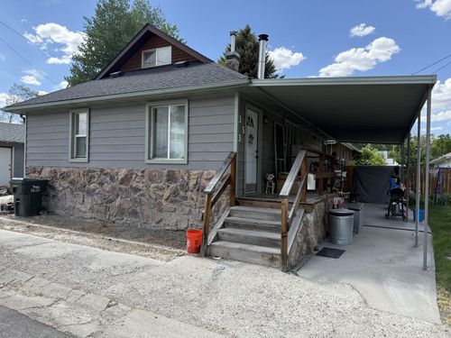 353 New Pine St, Elko, NV, 89801-3162 | Card Image