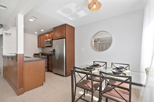 apt-2-1833 Fremont Ct, Davis, CA, 95618-0338 | Card Image