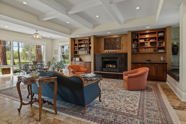 batch_CCCT LIVING ROOM SUNROOM | Image 12
