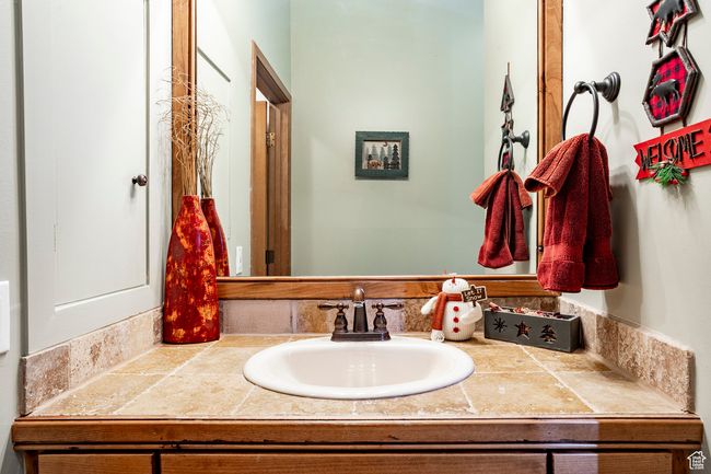 120 - 1433 Crescent Rd, Condo with 2 bedrooms, 3 bathrooms and 1 parking in Park City UT | Image 28