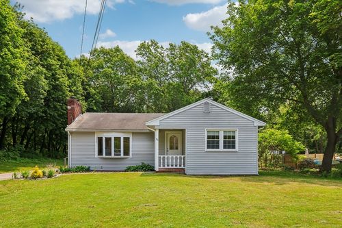 56 Western Ave, Essex, MA, 01929-1113 | Card Image