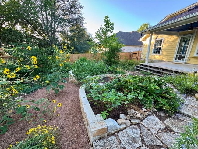 Stone raised beds and paths | Image 8