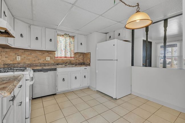 1st Fl. Apt. | Image 8