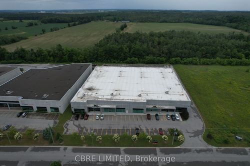 2-3-252 King St, Barrie, ON, L4N6L2 | Card Image