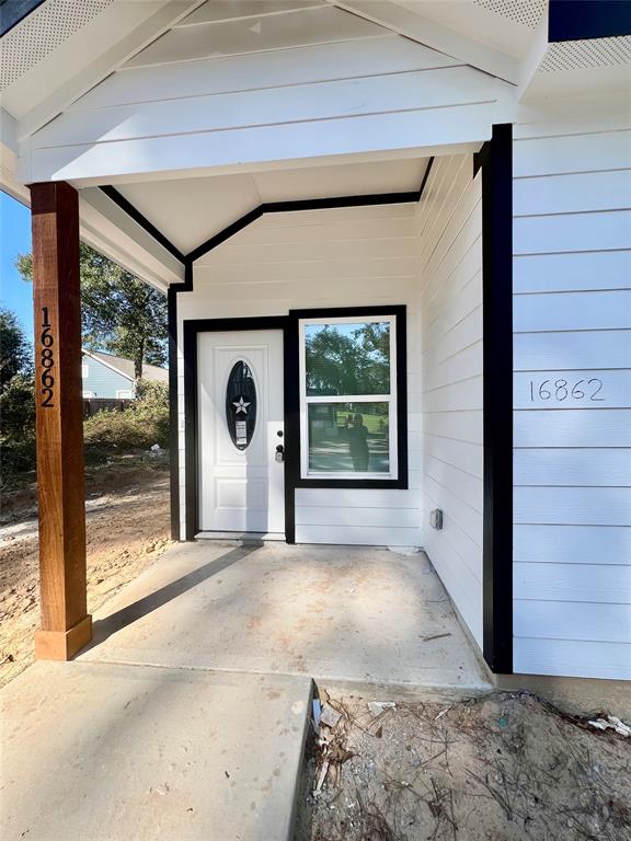 16862 W Lynbrook Street, For Sale in Montgomery Zoocasa