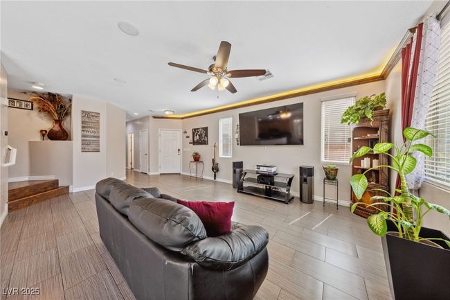 6409 Dundock Ave, House other with 4 bedrooms, 3 bathrooms and null parking in Las Vegas NV | Image 6