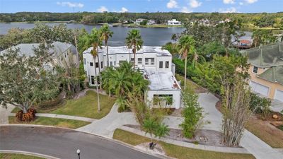 2905 Safe Harbor Drive, House other with 4 bedrooms, 4 bathrooms and null parking in Tampa FL | Image 2