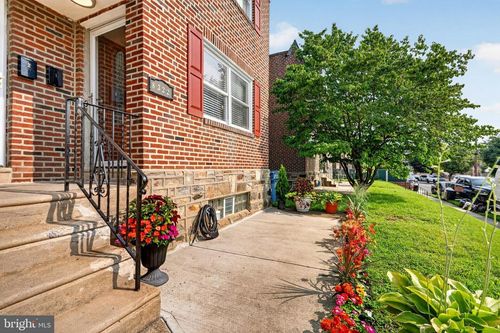 8322 Alma Street, Philadelphia, PA, 19152 | Card Image
