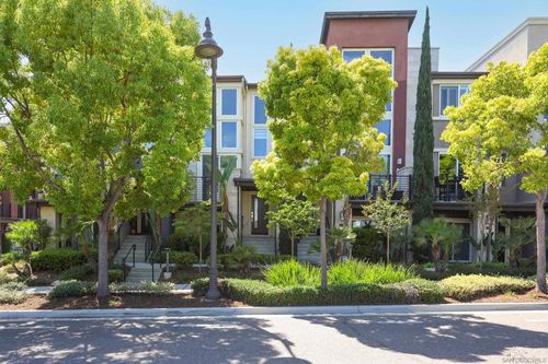 2434 Via Alta, San Diego, CA, 92108-5121 | Card Image