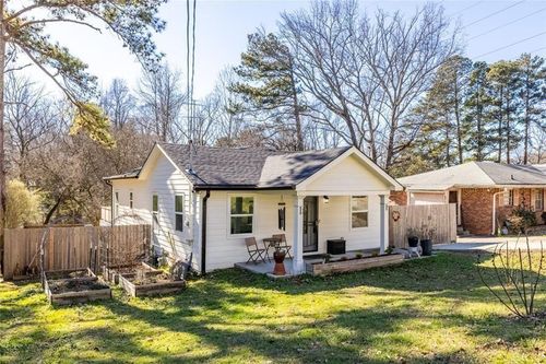 266 Wadley St Nw, Atlanta, GA, 30314-1348 | Card Image