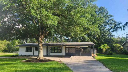 8772 Gail Dr, Baton Rouge, LA, 70809-2909 | Card Image