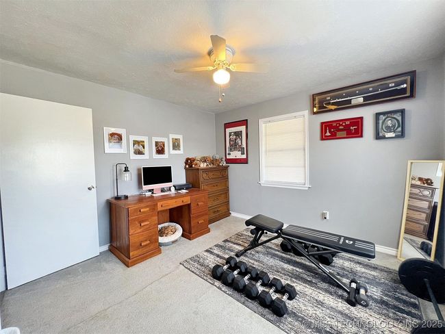 1804 S 3 Rd St, House other with 4 bedrooms, 2 bathrooms and null parking in Stilwell OK | Image 34