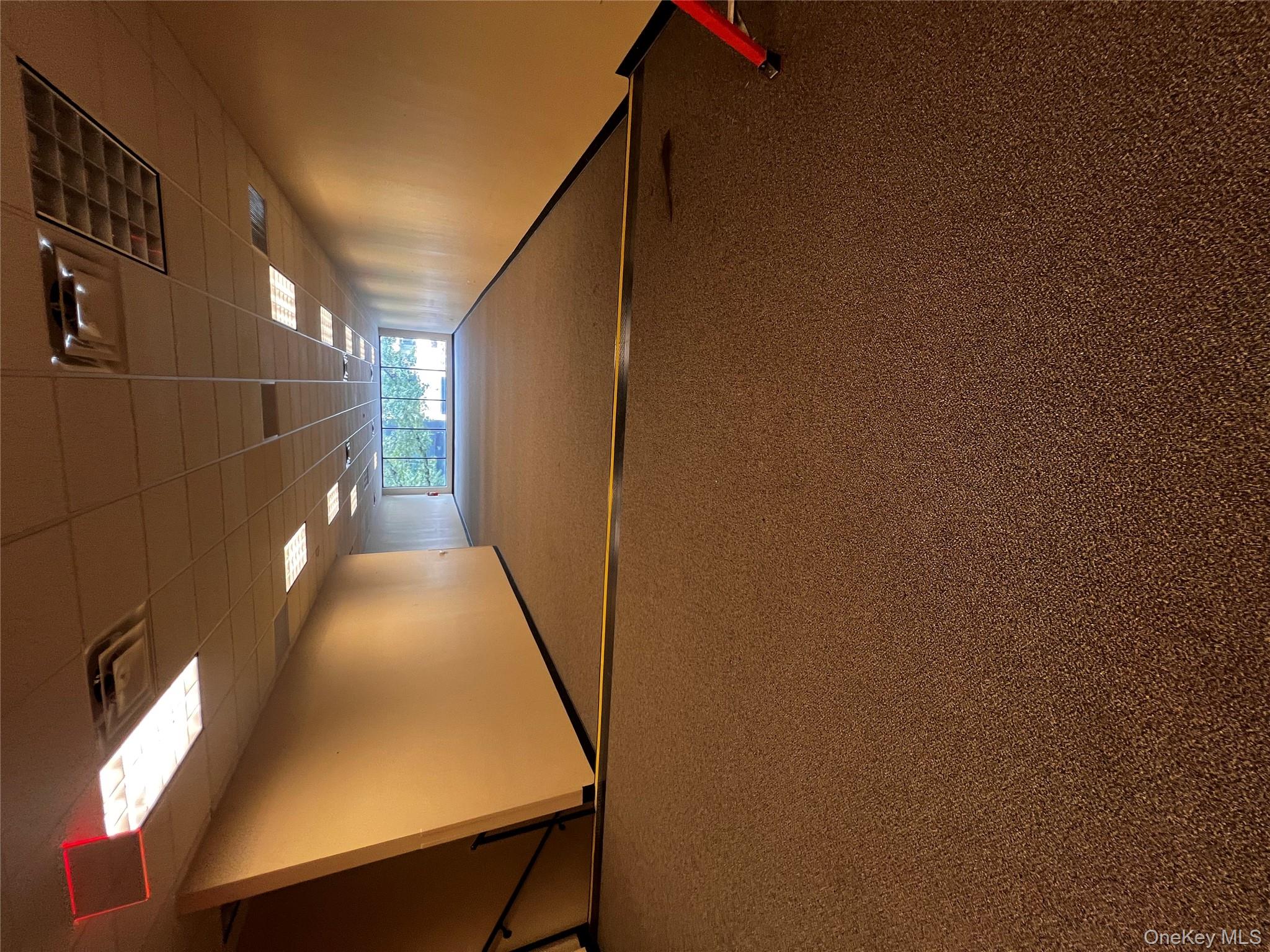 Commercial Sale in New York 4