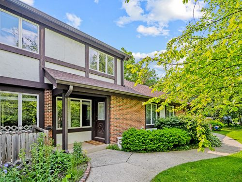 1068 Shermer Rd, Glenview, IL, 60025-2730 | Card Image