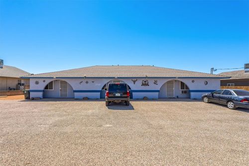 3541 N Roosevelt St, Kingman, AZ, 86409-3205 | Card Image