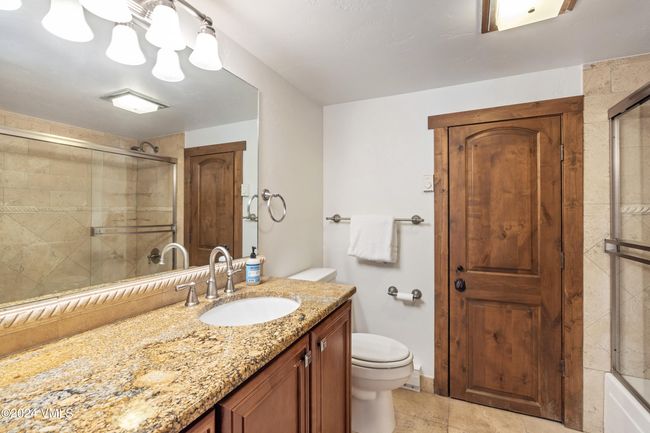 B4 - 4770 Bighorn Rd, Townhouse with 3 bedrooms, 3 bathrooms and 1 parking in Vail CO | Image 12