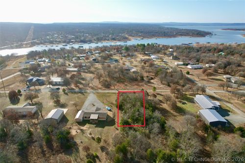 12 E 1146 Rd, Porum, OK, 74455 | Card Image