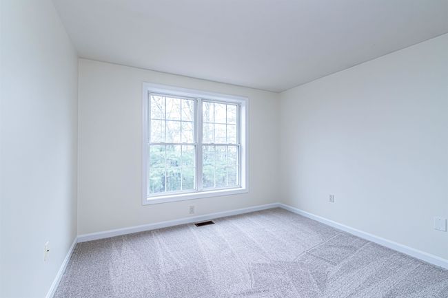 291 Whittington St, House other with 3 bedrooms, 3 bathrooms and null parking in Manchester NH | Image 33