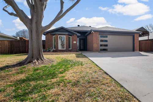 1140 Lake Haven Dr, Little Elm, TX, 75068-5303 | Card Image