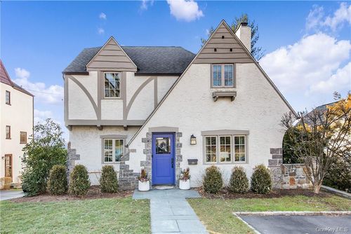 50 Hill St, Rye, NY, 10580-2632 | Card Image