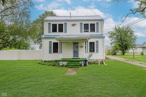 2415 W 29th St, Anderson, IN, 46016-4736 | Card Image