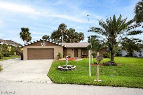 2324 Westwood Rd, NORTH FORT MYERS, FL, 33917-2538 | Card Image