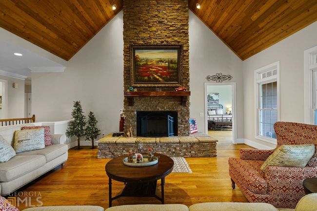 611 Buttermilk Rd Sw, House other with 4 bedrooms, 4 bathrooms and 4 parking in Cave Spring GA | Image 10