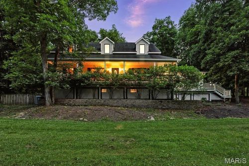 18232 Prickly Pear Ct, Pacific, MO, 63069-4033 | Card Image
