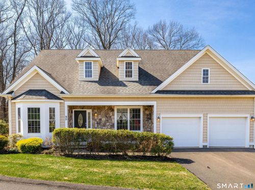 95-90 Apple Gate, Southington, CT, 06489-2084 | Card Image