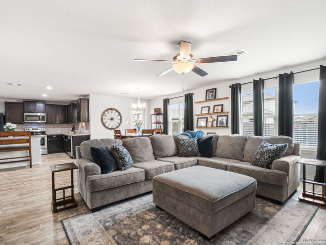 432 Salt Frk, House other with 3 bedrooms, 3 bathrooms and null parking in Cibolo TX | Image 5