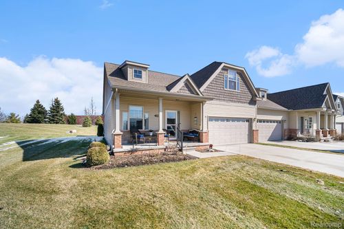 237 Victoria Dr, Dexter, MI, 48130-2203 | Card Image