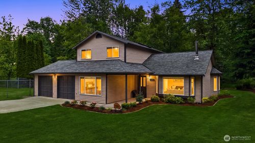 11404 356th Ave Ne, Carnation, WA, 98014-6803 | Card Image