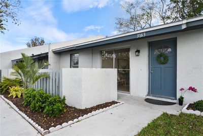 3163 Yorych Lane, Townhouse with 3 bedrooms, 2 bathrooms and null parking in Orlando FL | Image 3