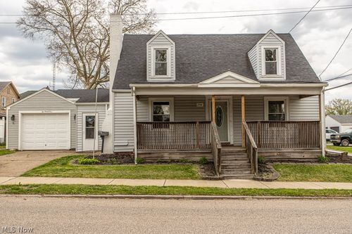 294 West St, East Palestine, OH, 44413-1826 | Card Image